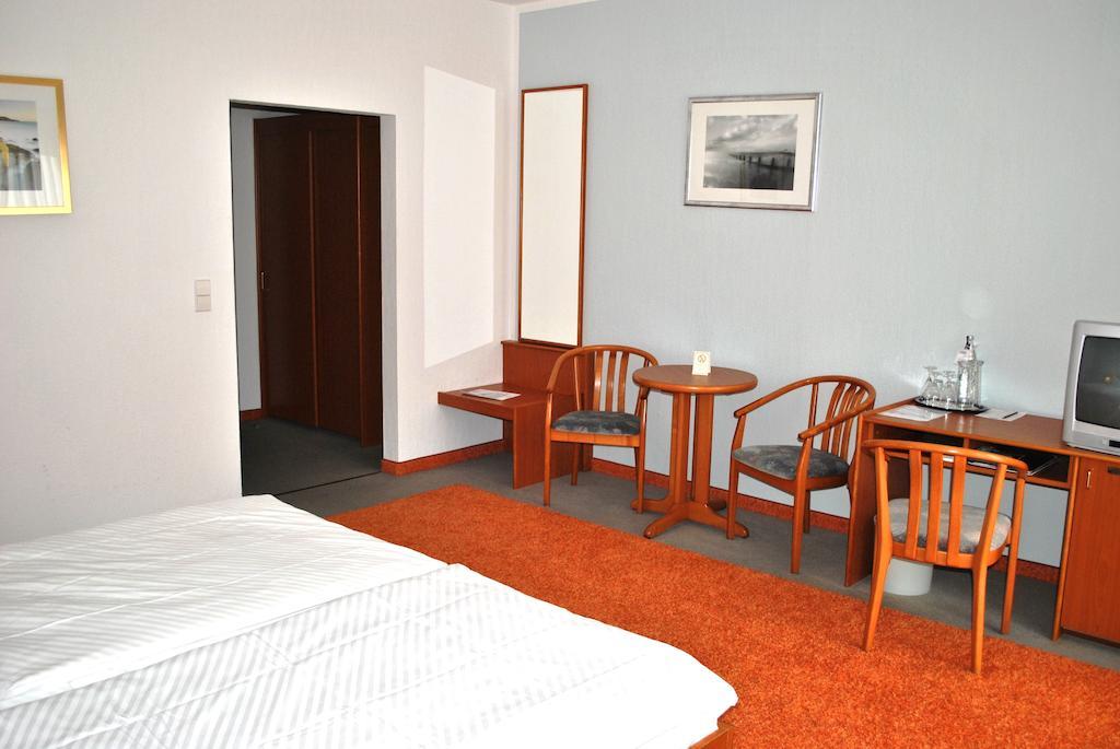 Heidehotel Lubast Oda fotoğraf